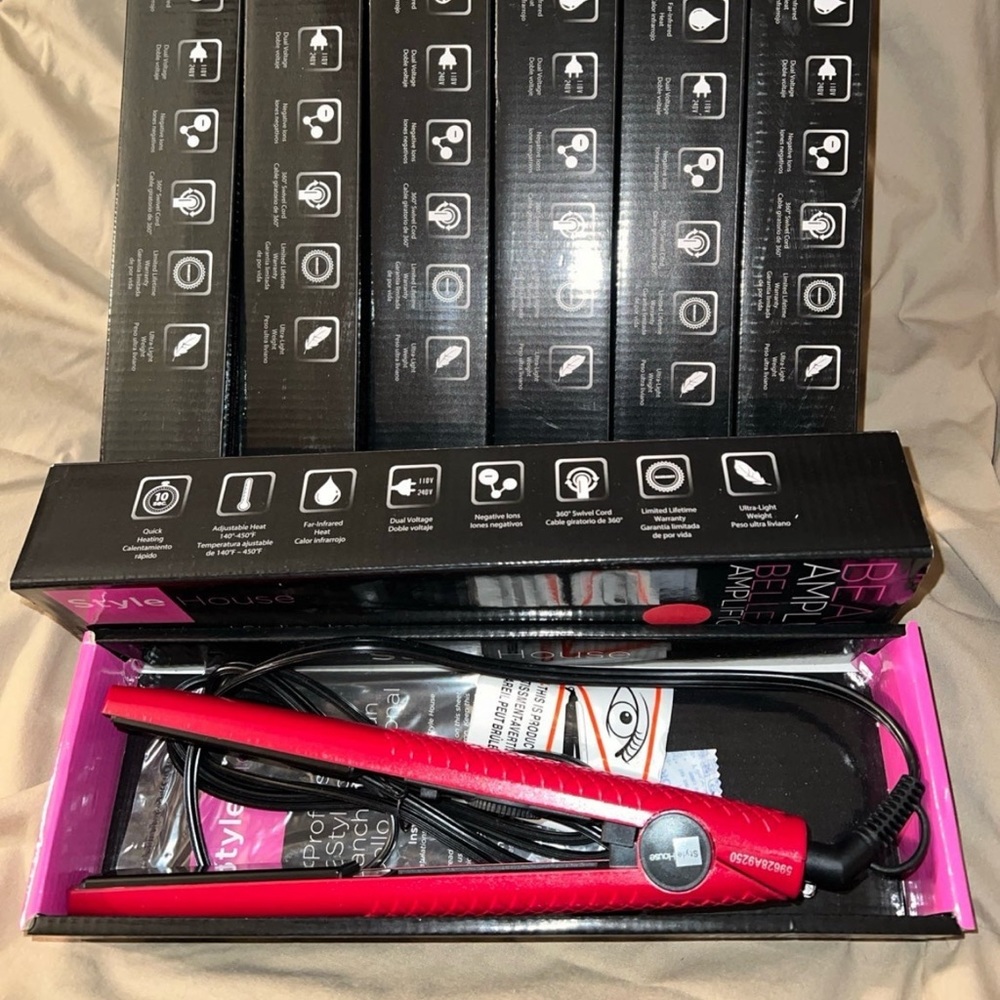 Lot of 7 New 1” Style House Neg. Ion Flat Irons